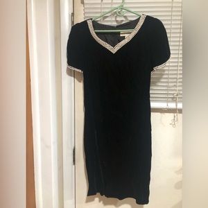 Lisa Michaels Black velvet dress, size 12